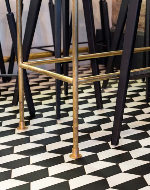 Trapezio Collection Hex, 17 x 7.4 cm, Vendu à la pièce