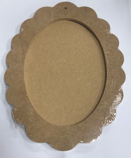Cadre oval corolle moyen - 16 x 21 cm .