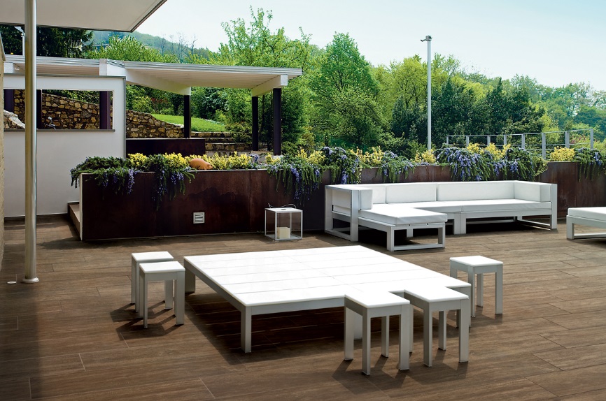 Grès cérame E-Wood Natural, 15 x 90 cm, Vendu au m², 1 Bte = 1.21 m²