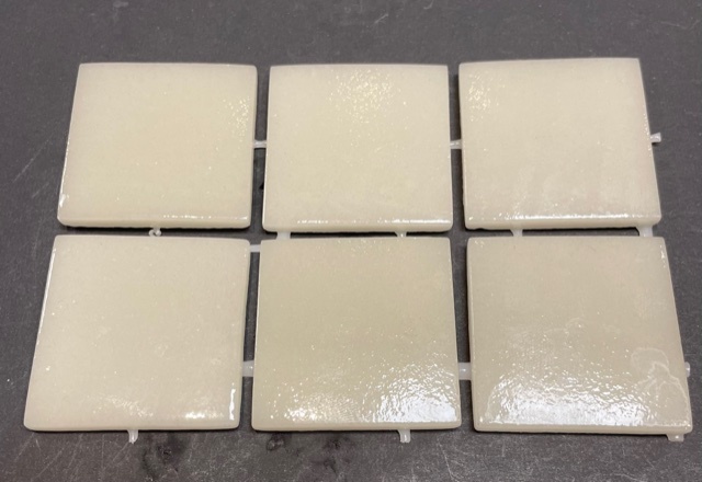 Pate de Verre Espagnole 4 x 4 cm Beige, Par 100g