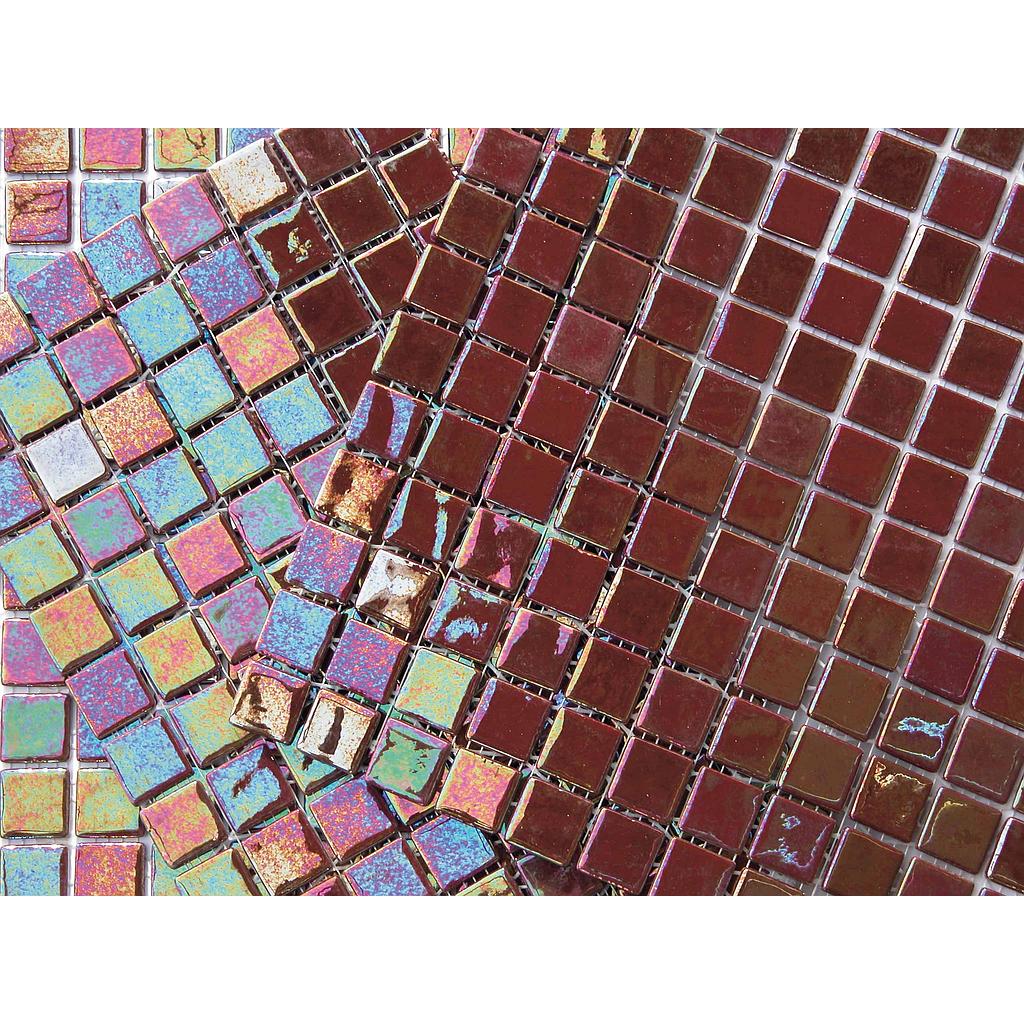 Pate de verre Irisé Bordeaux 2,4 x 2,4 cm, par 100g (Derniers stocks))