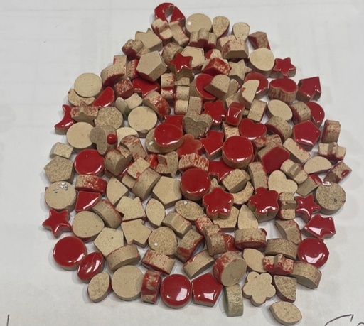 Mix Shapes Rouge 1 x 1 cm, Par 100g